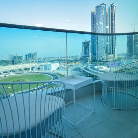 Elegant 2Br View With Rooftop Pool The Bay Дубай Экстерьер фото